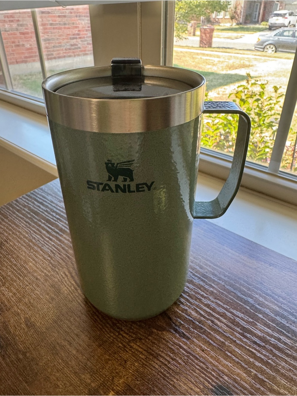 Stanley Legendary Classic Vacuum Travel Mug 24 oz Hammertone Green